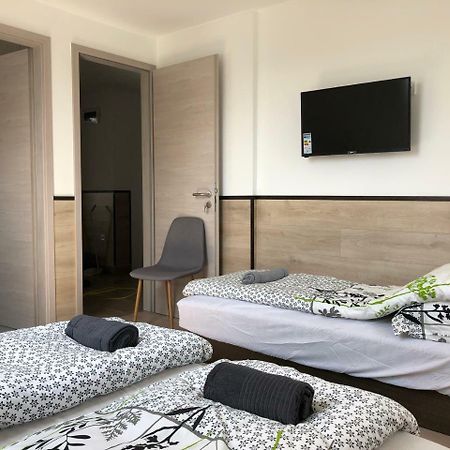 Juno Apartman Vendeghaz Мишкольц Экстерьер фото