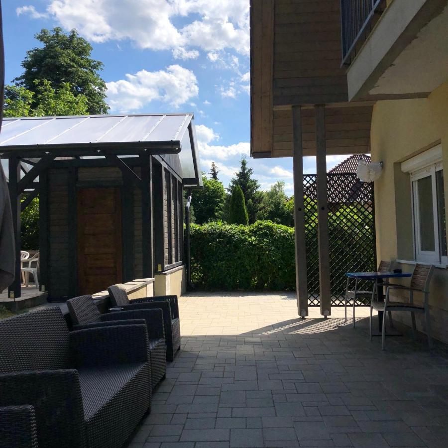 Juno Apartman Vendeghaz Мишкольц Экстерьер фото